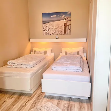 Kleine-strandperle Burgtiefe auf Fehmarn